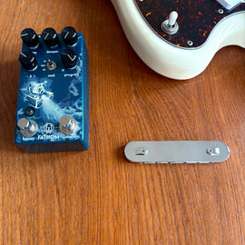 SubPro multichannel guitar pickup for splitting guitar signal with Walrus Audio Fathom and Fender Jazzmaster